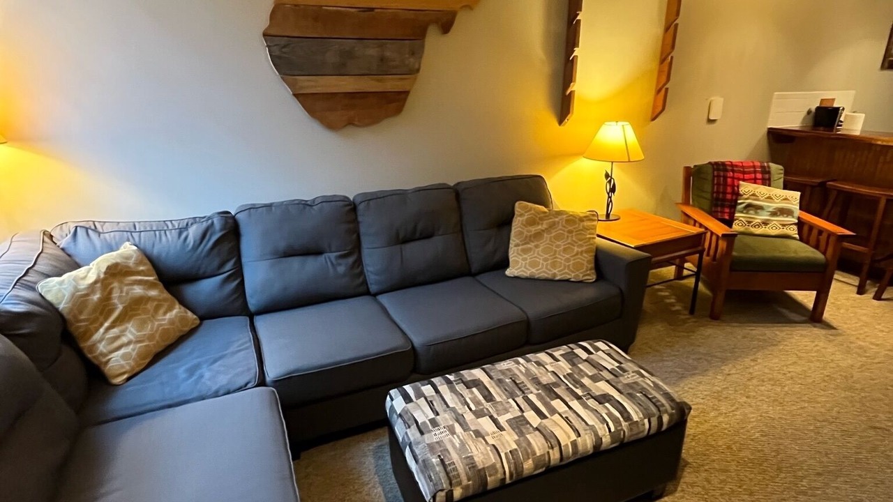 Photo of Livingroom in Edray