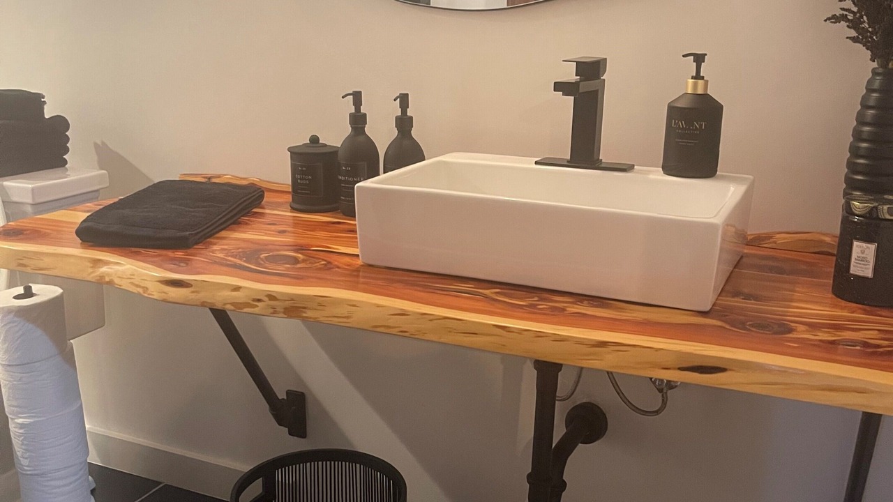 Photo of Bathroom in Aksarben - Elmwood Park