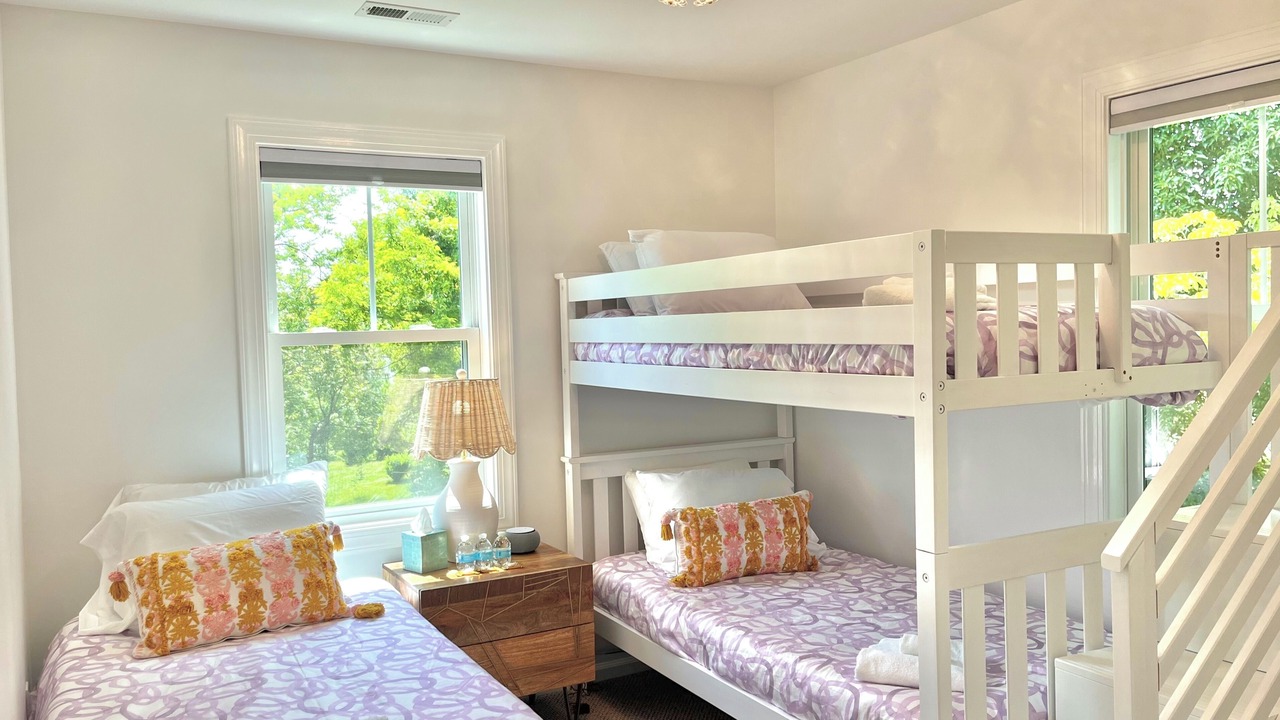 Photo of Bedroom in Ridge St.