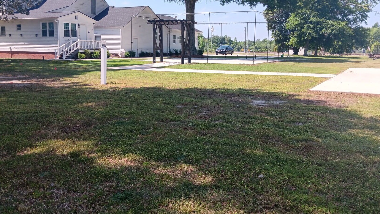 Photo of Outdoor in Floyd Dale