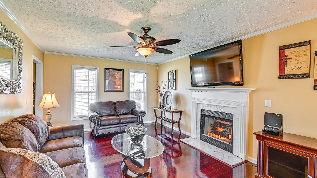 Photo of Livingroom in Fayetteville