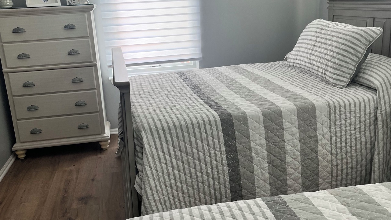 Photo of Bedroom in Beach Haven West