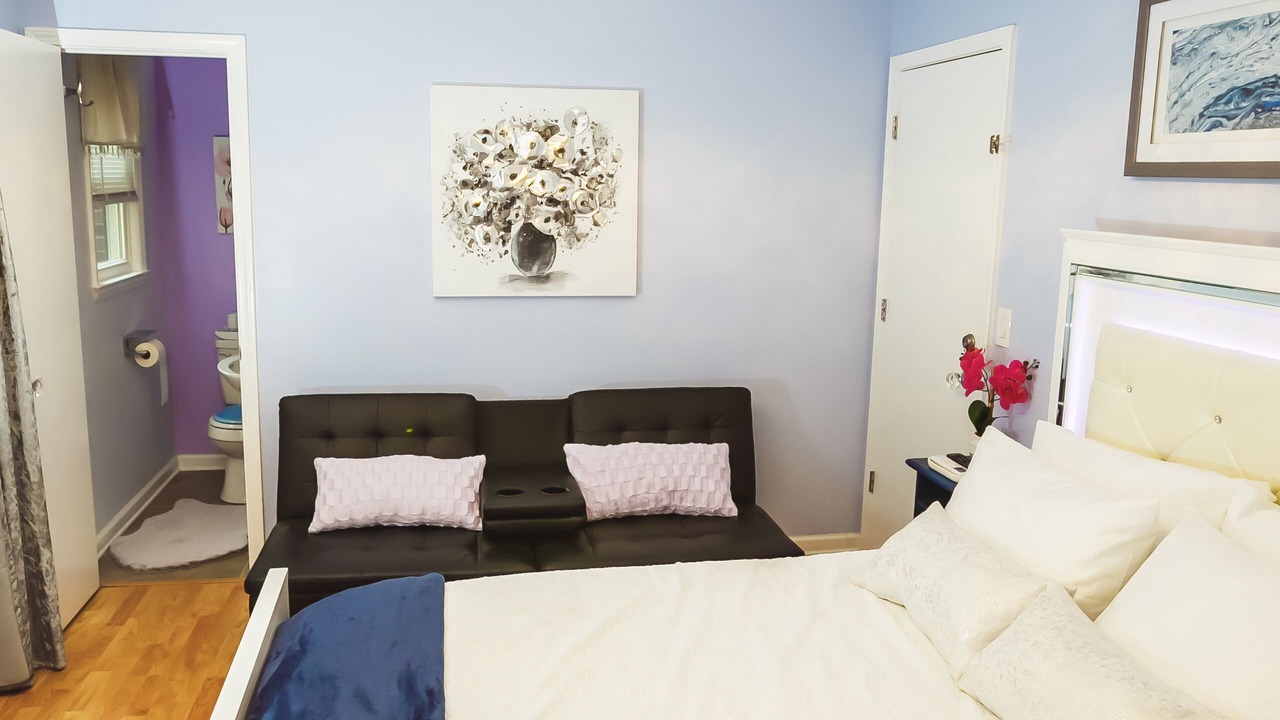 Photo of Bedroom in Murraysville