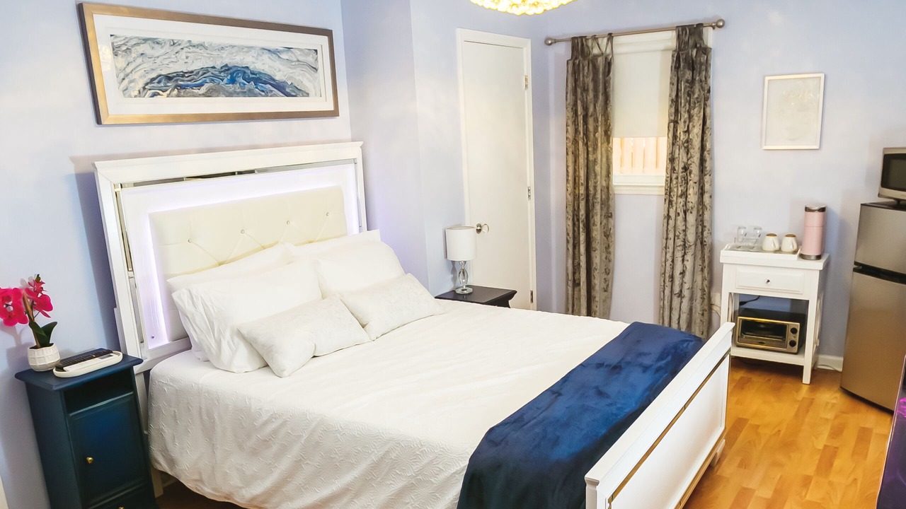 Photo of Bedroom in Murraysville