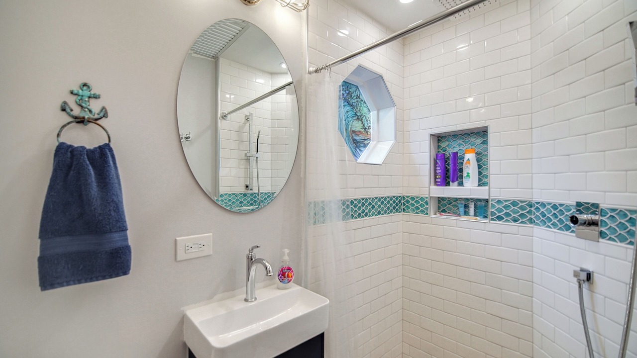 Photo of Bathroom in Fox Lake