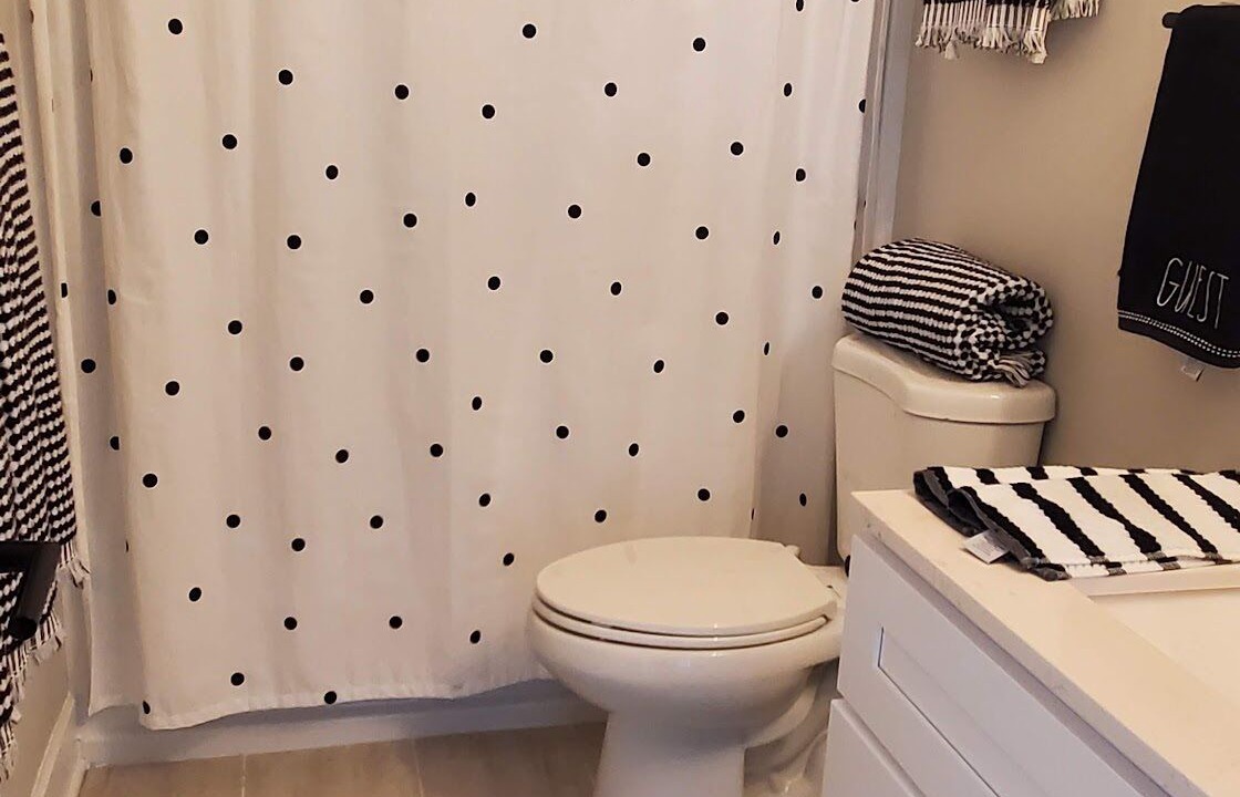 Photo of Bathroom in Mystic Island