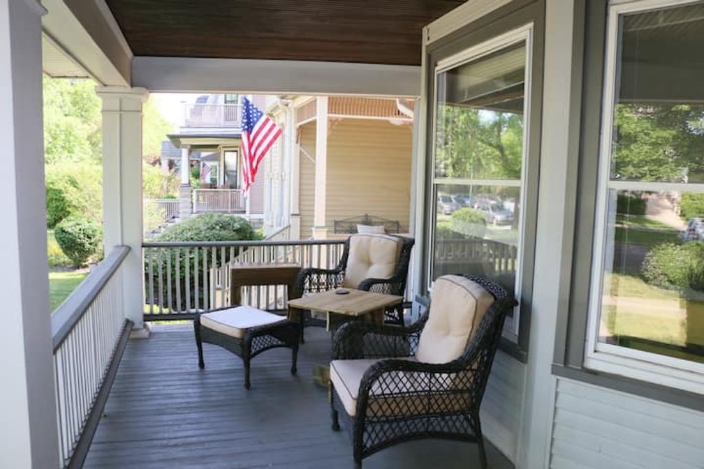 Photo of Patio Balcony in Old Irving Park