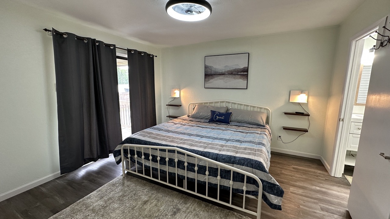 Photo of Bedroom in Oliver Springs