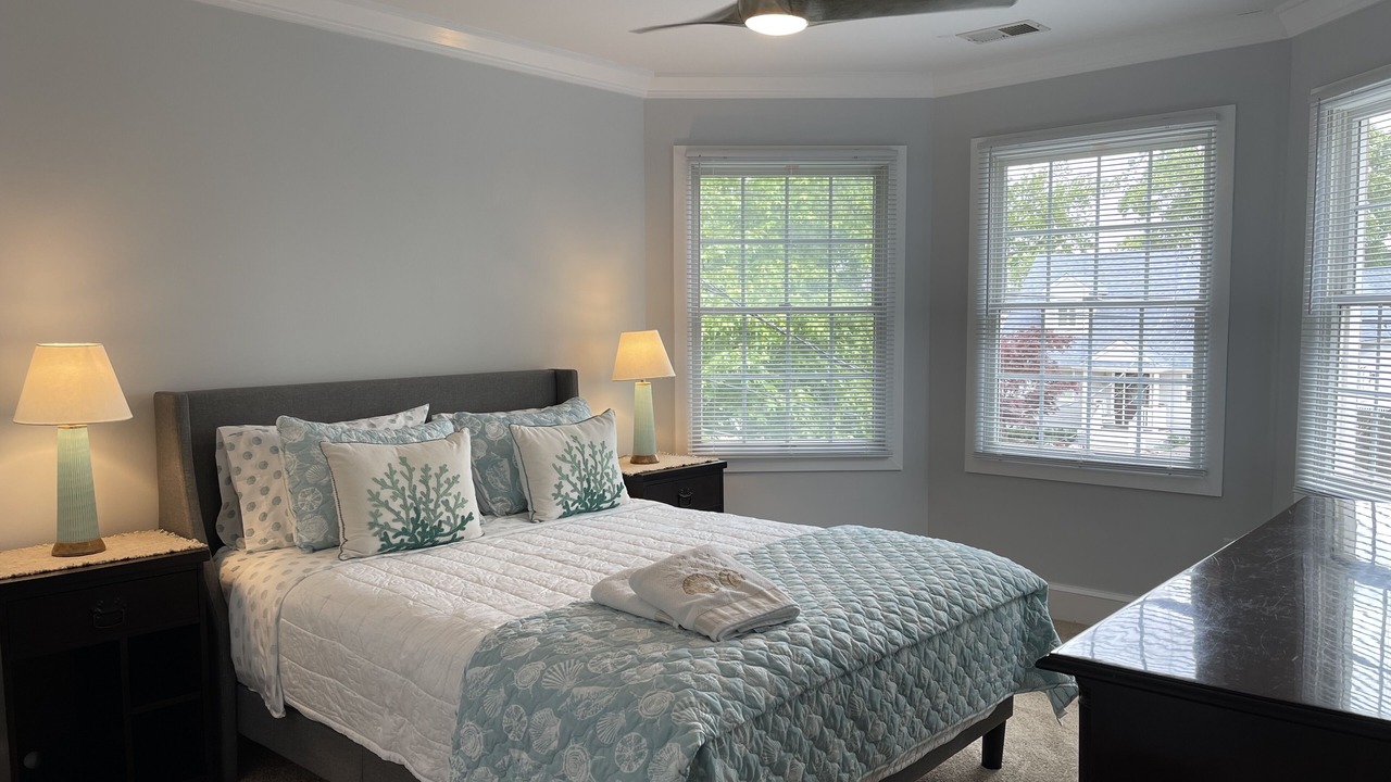 Photo of Bedroom in Avon