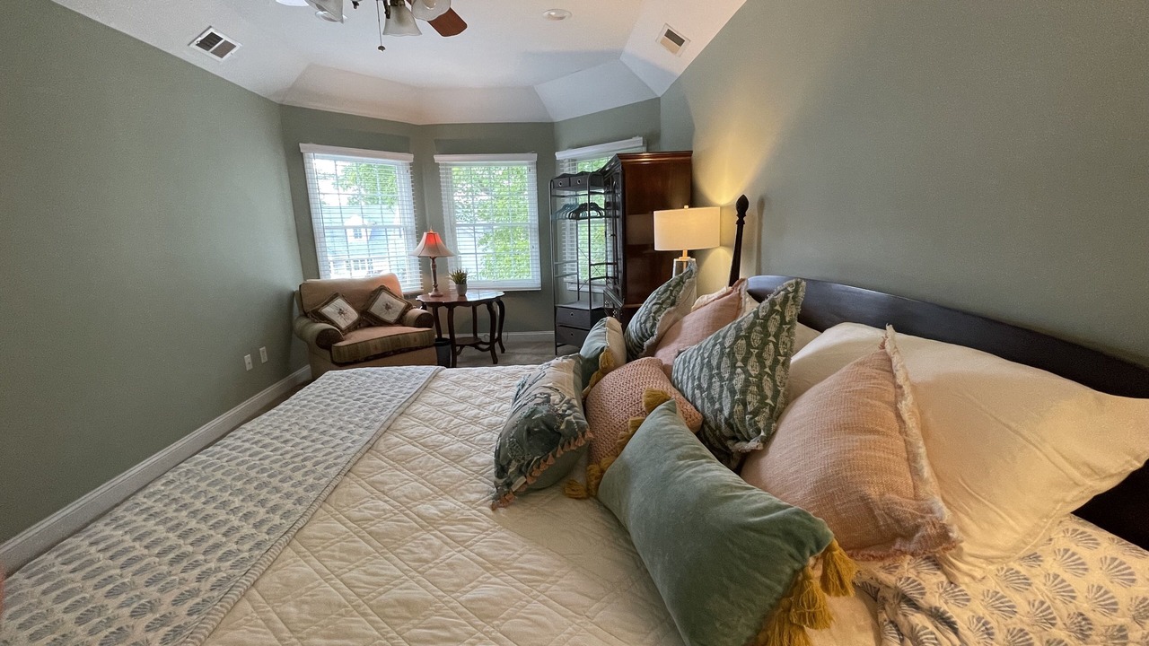 Photo of Bedroom in Avon