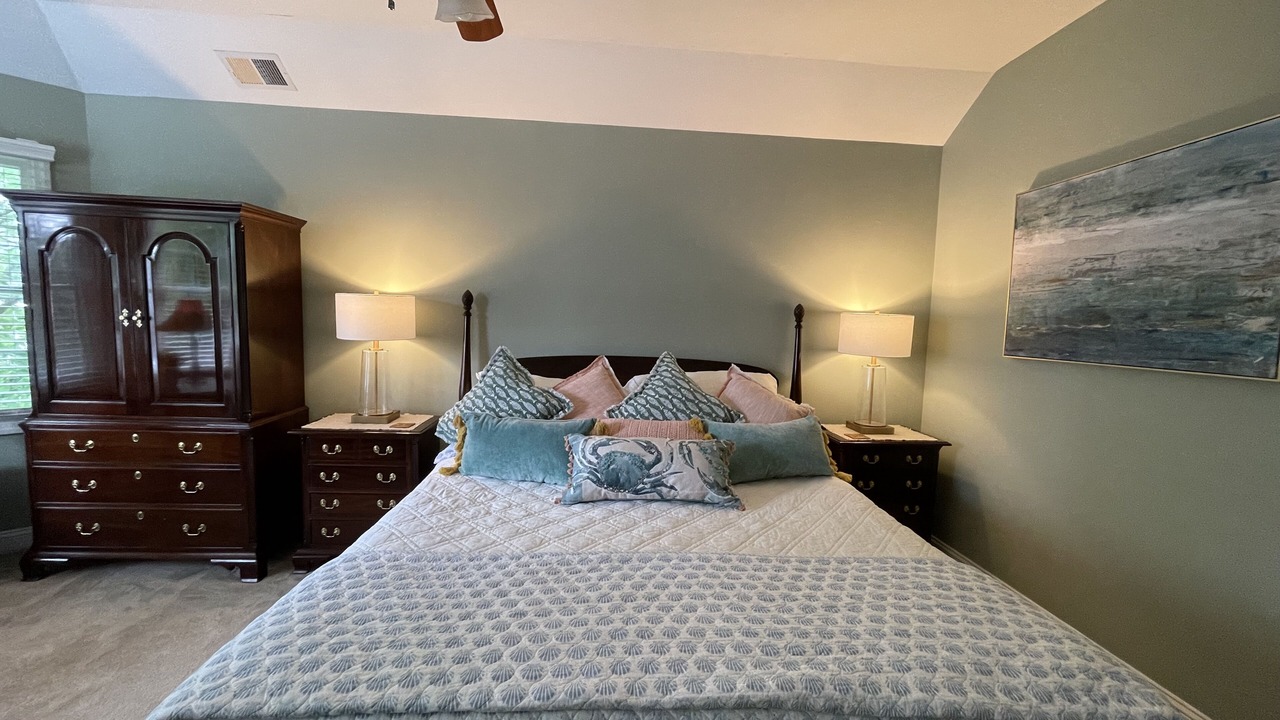 Photo of Bedroom in Avon