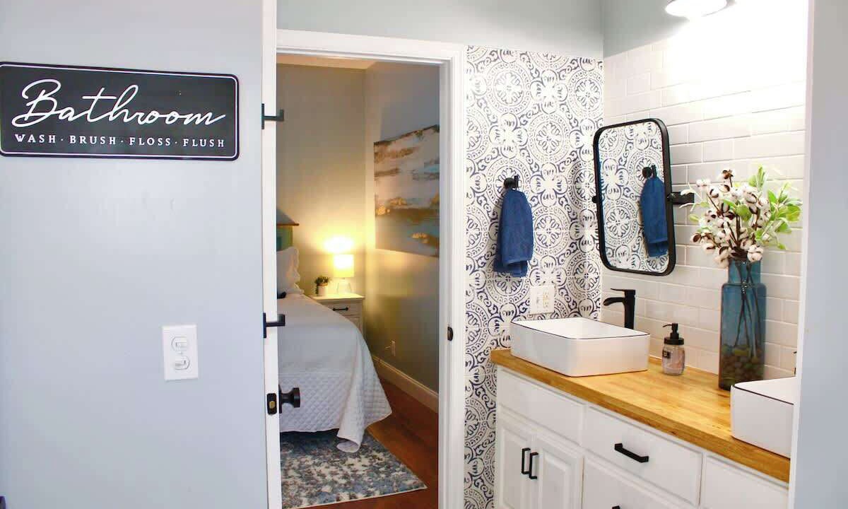 Photo of Bathroom in Crane Hill
