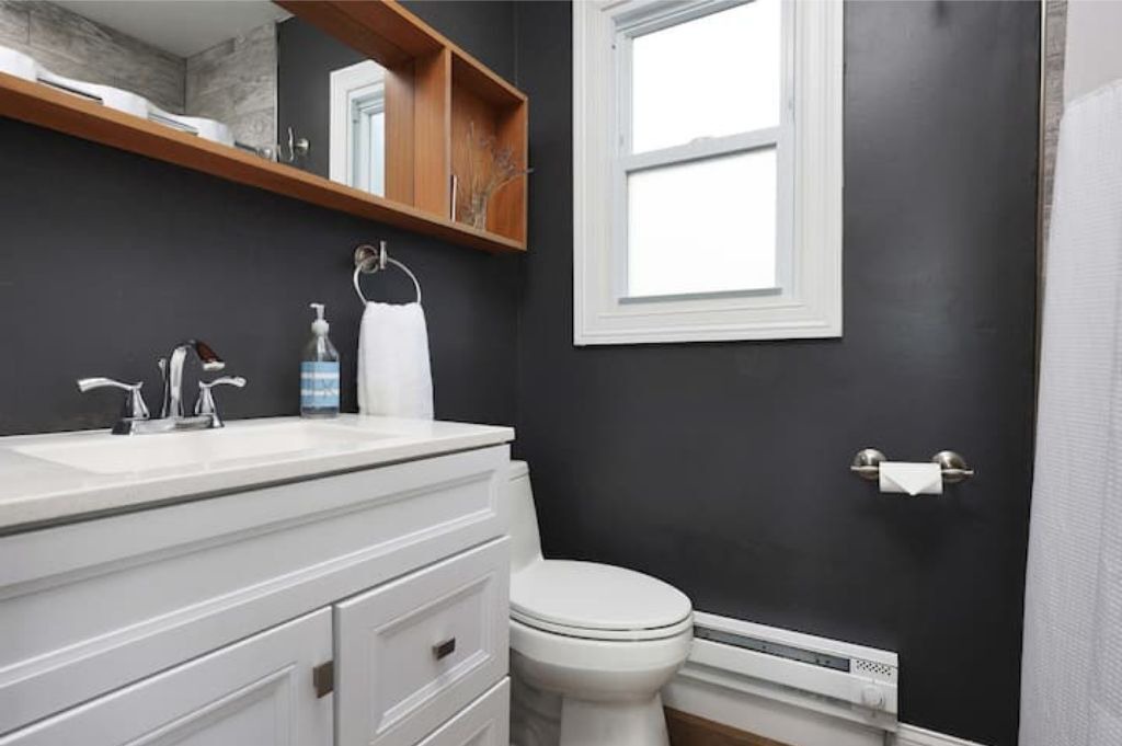 Photo of Bathroom in Red Bank