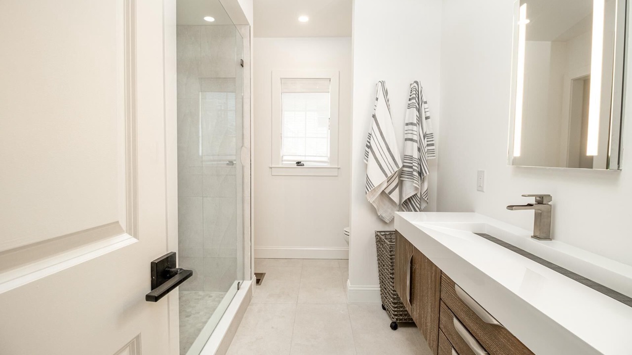 Photo of Bathroom in Stone Harbor