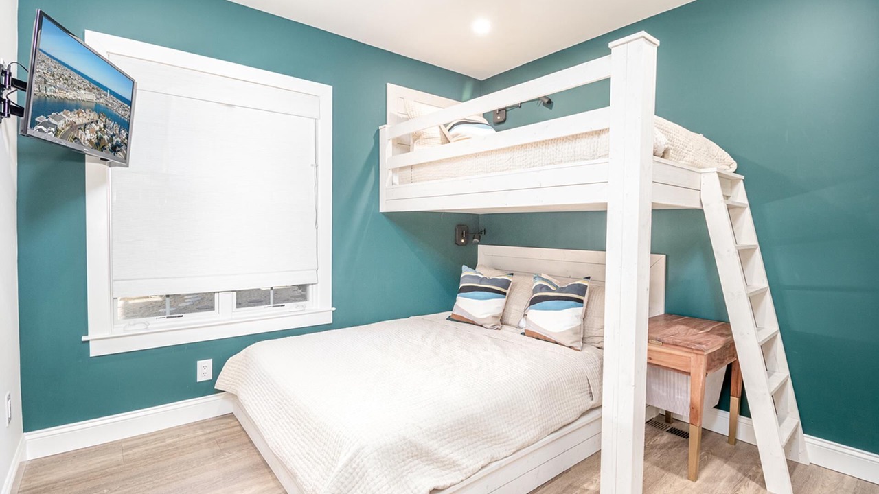 Photo of Bedroom in Stone Harbor