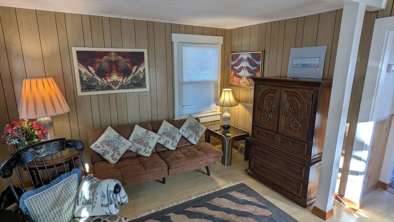 Photo of Livingroom in Leonardo