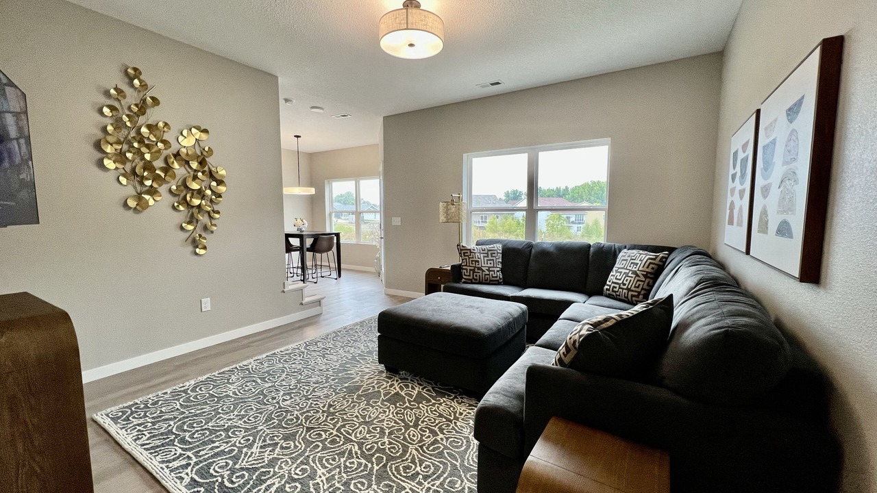 Photo of Livingroom in Cedar Falls