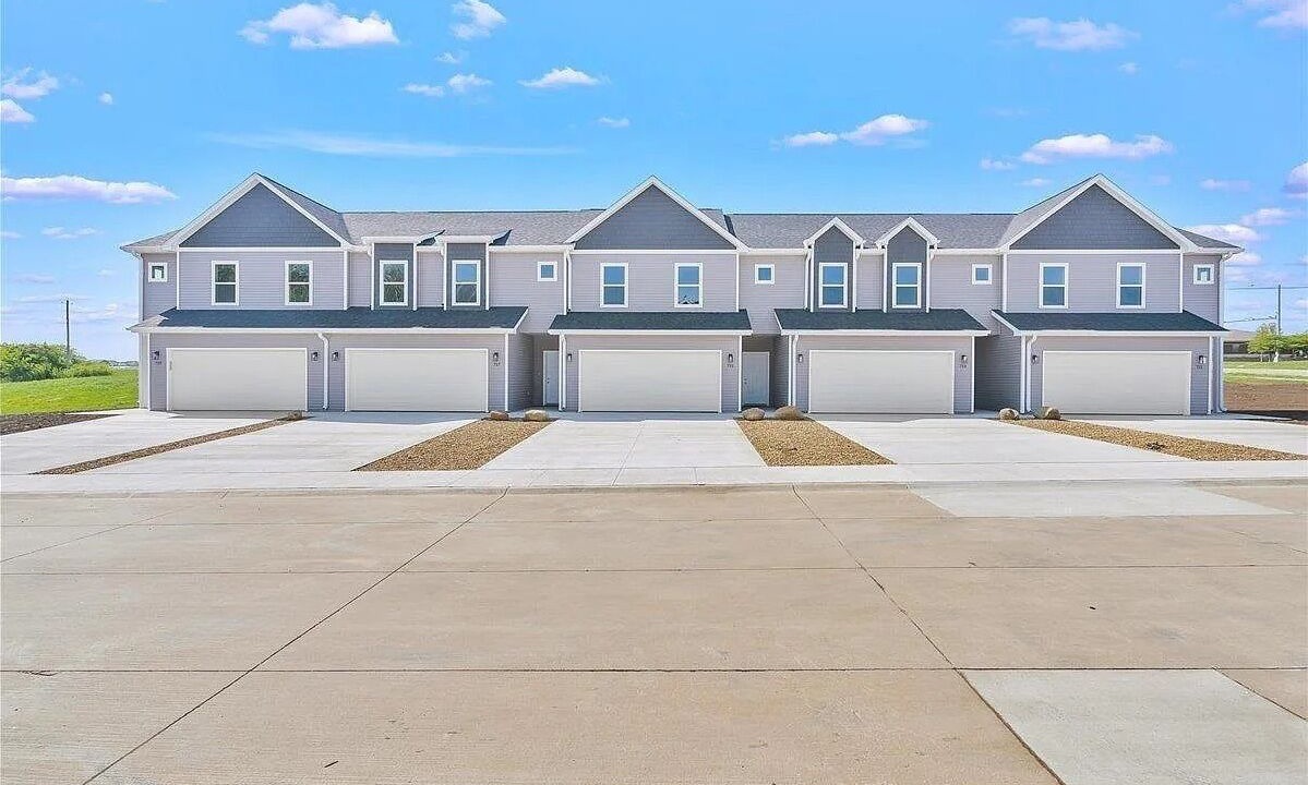Photo of Outdoor in Cedar Falls