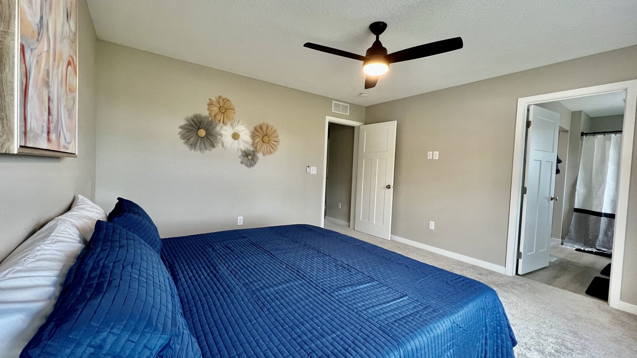 Photo of Bedroom in Cedar Falls