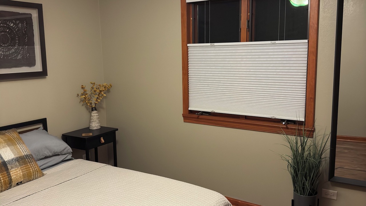 Photo of Bedroom in Twin Lakes