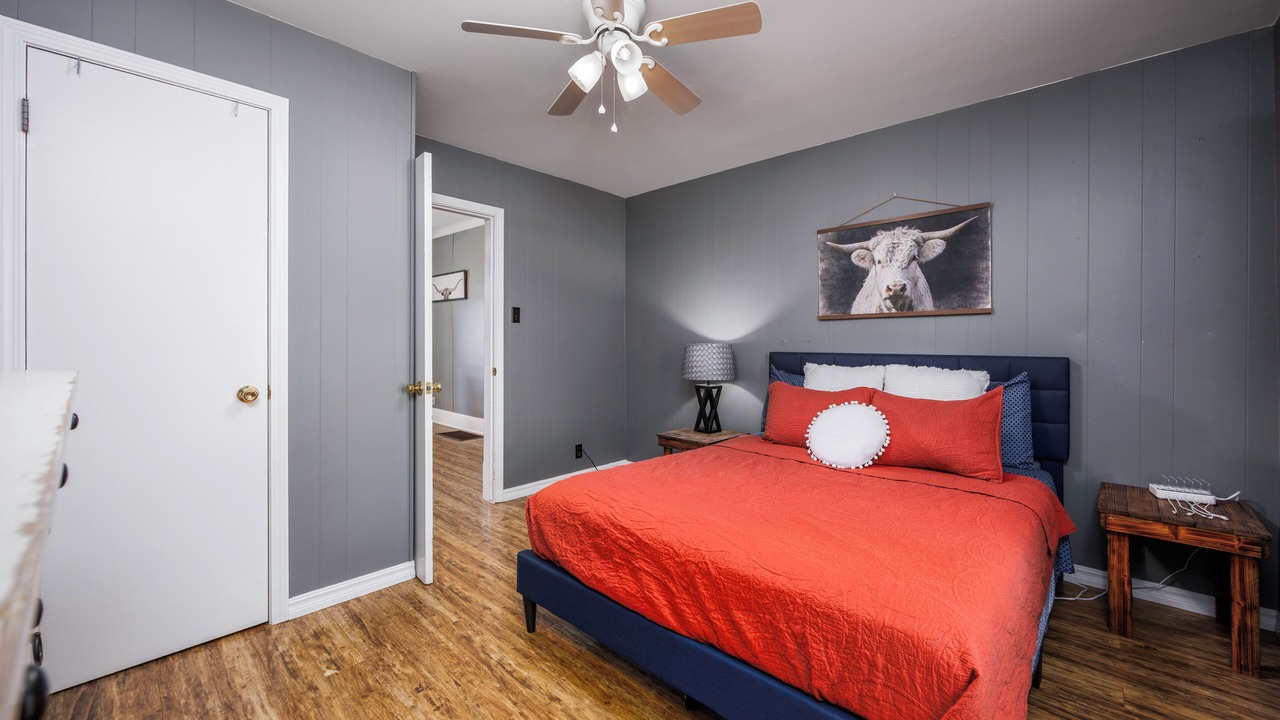 Photo of Bedroom in Independence
