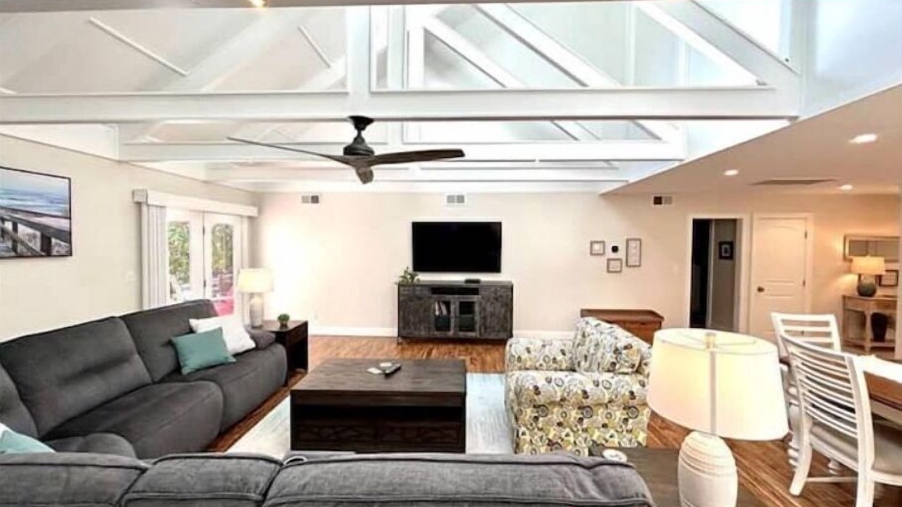 Photo of Livingroom in Palmetto Dunes