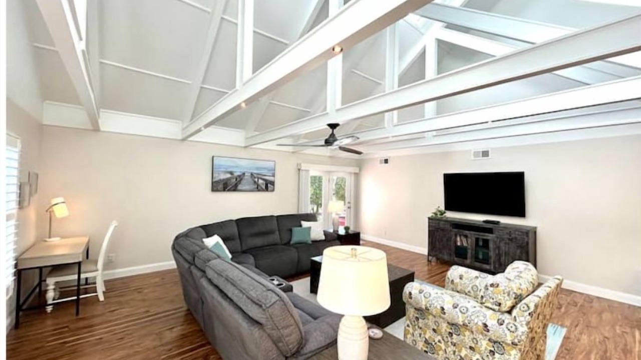 Photo of Livingroom in Palmetto Dunes