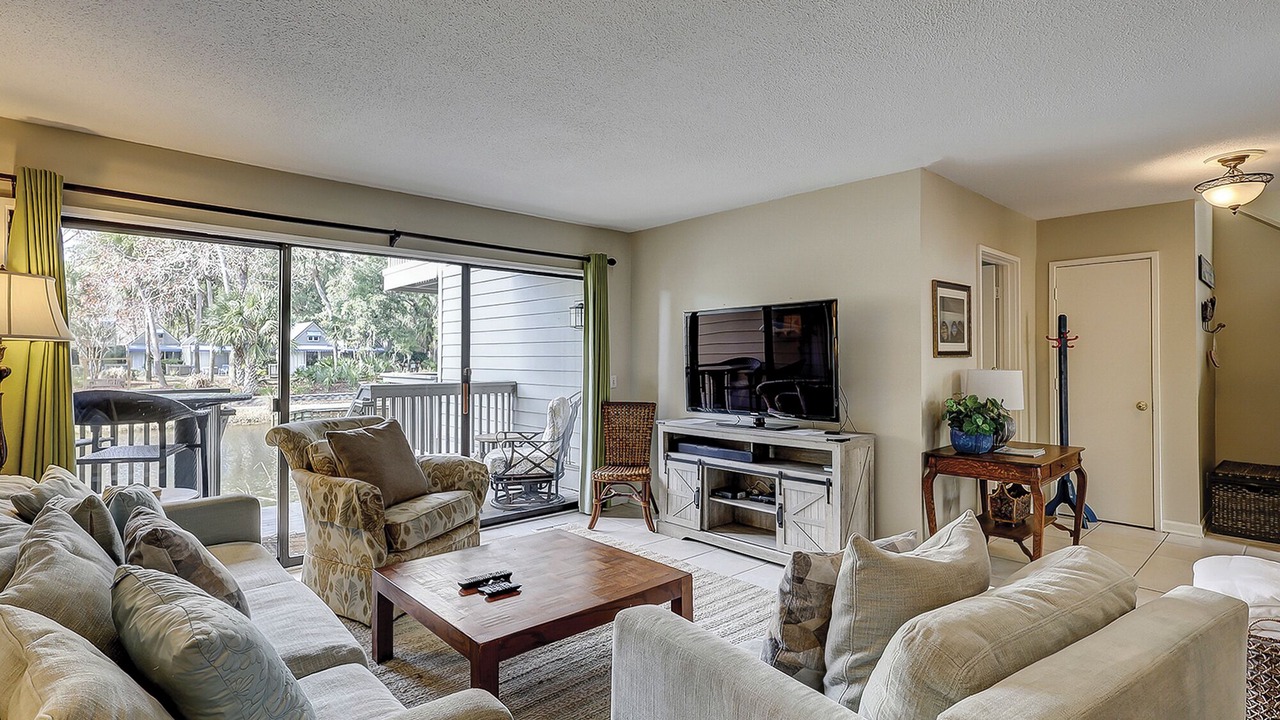 Photo of Livingroom in Palmetto Dunes