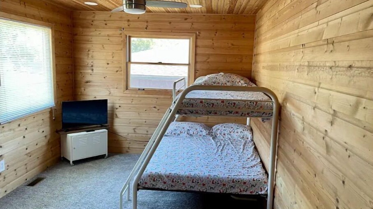 Photo of Bedroom in Grayslake
