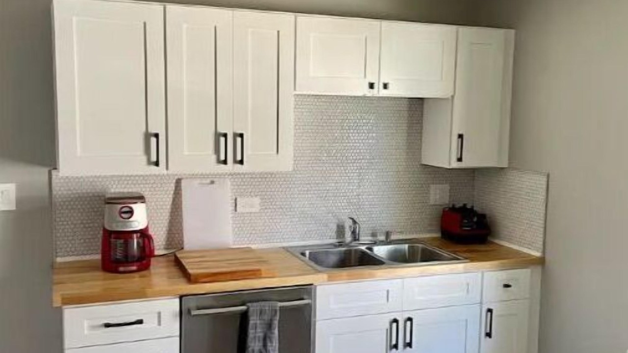 Photo of Kitchen in Grayslake