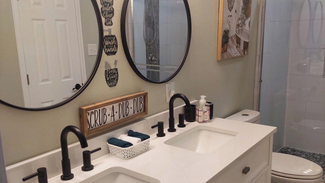 Photo of Bathroom in Killeen