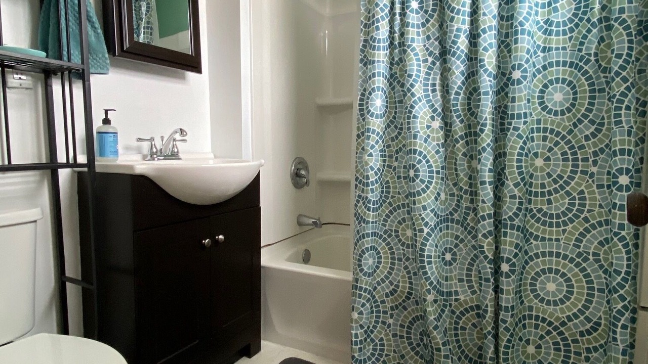 Photo of Bathroom in Hannibal