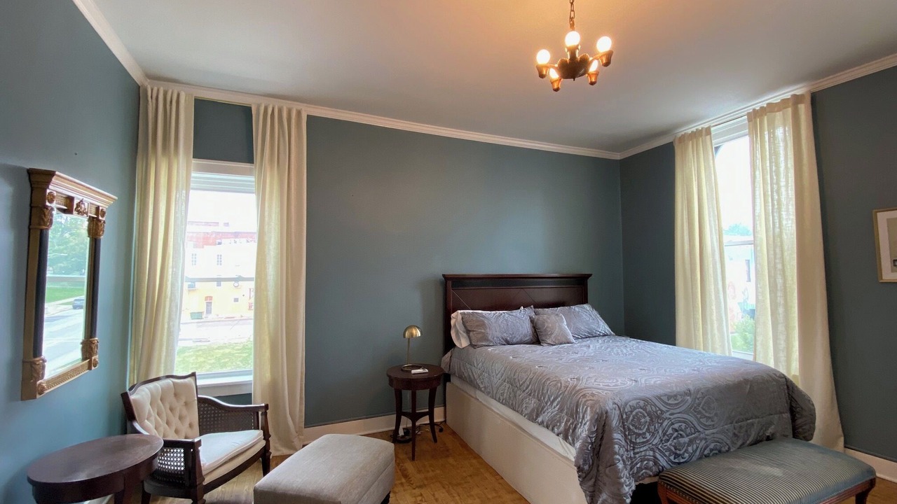 Photo of Bedroom in Hannibal