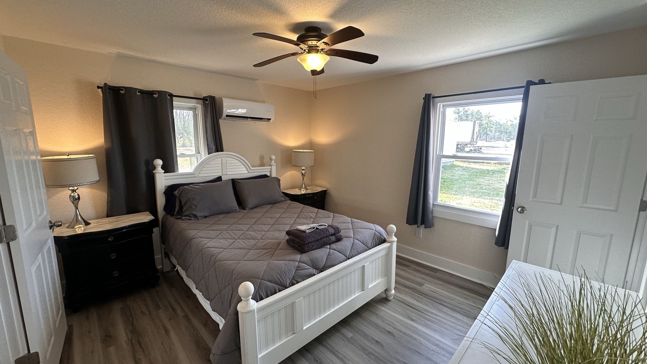 Photo of Bedroom in Coinjock