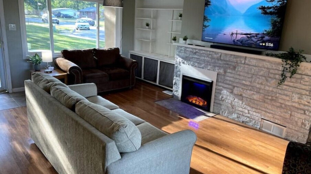 Photo of Livingroom in Ames