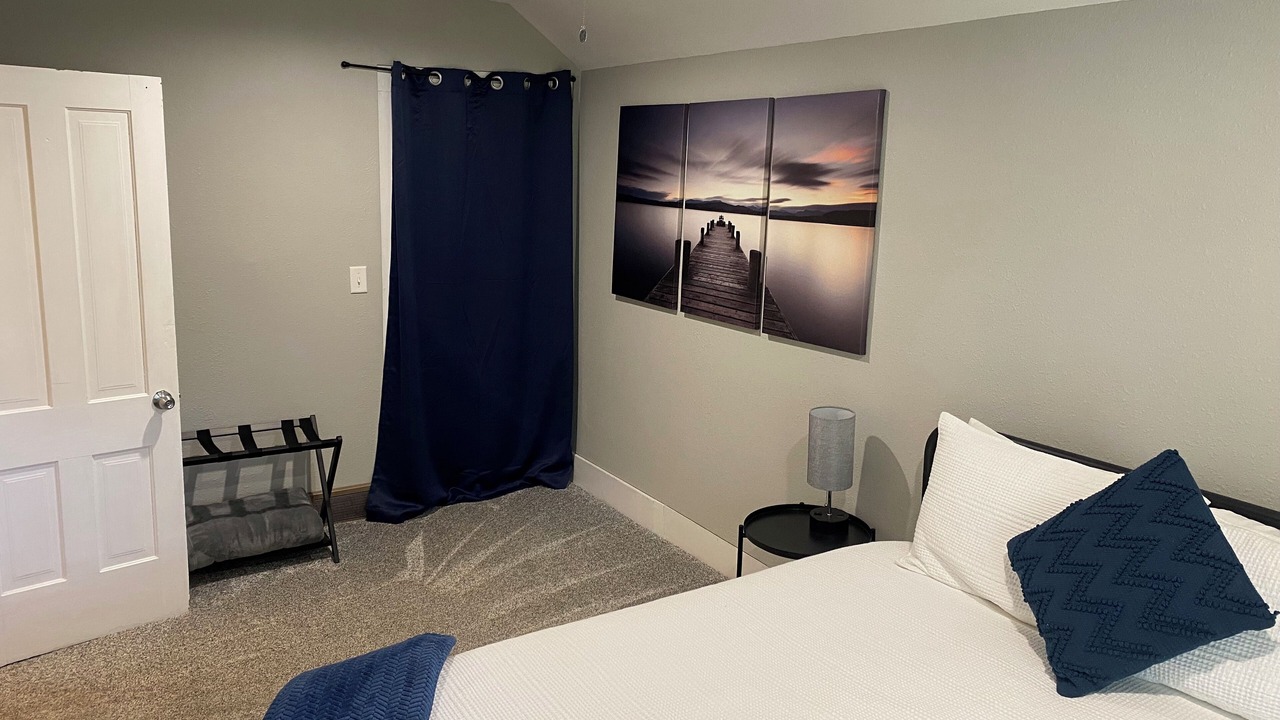 Photo of Bedroom in Clear Lake