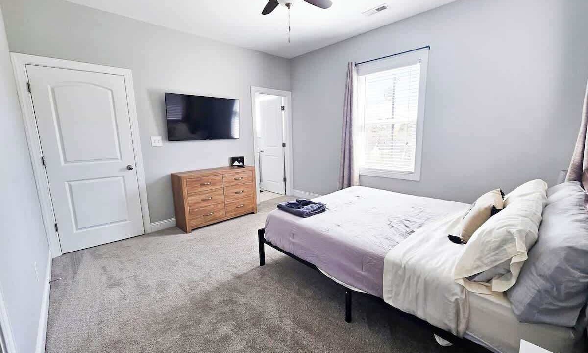 Photo of Bedroom in Chapel Hill
