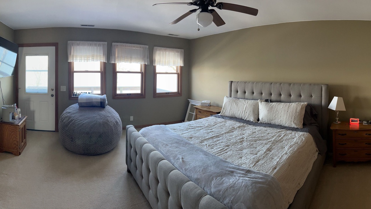 Photo of Bedroom in Round Lake