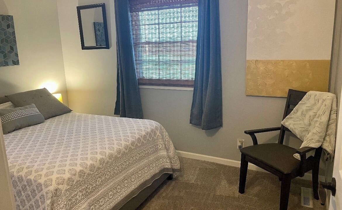 Photo of Bedroom in Hannibal