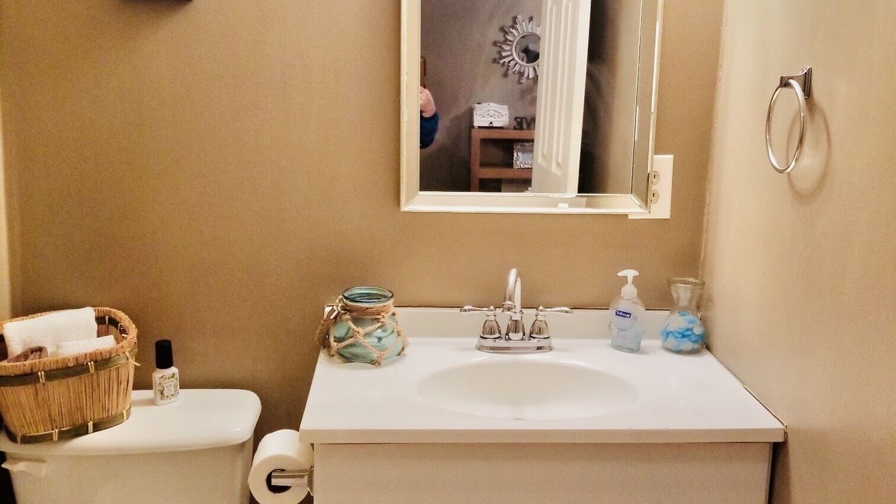 Photo of Bathroom in Fort Payne