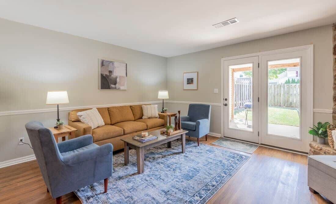 Photo of Livingroom in Huntsville