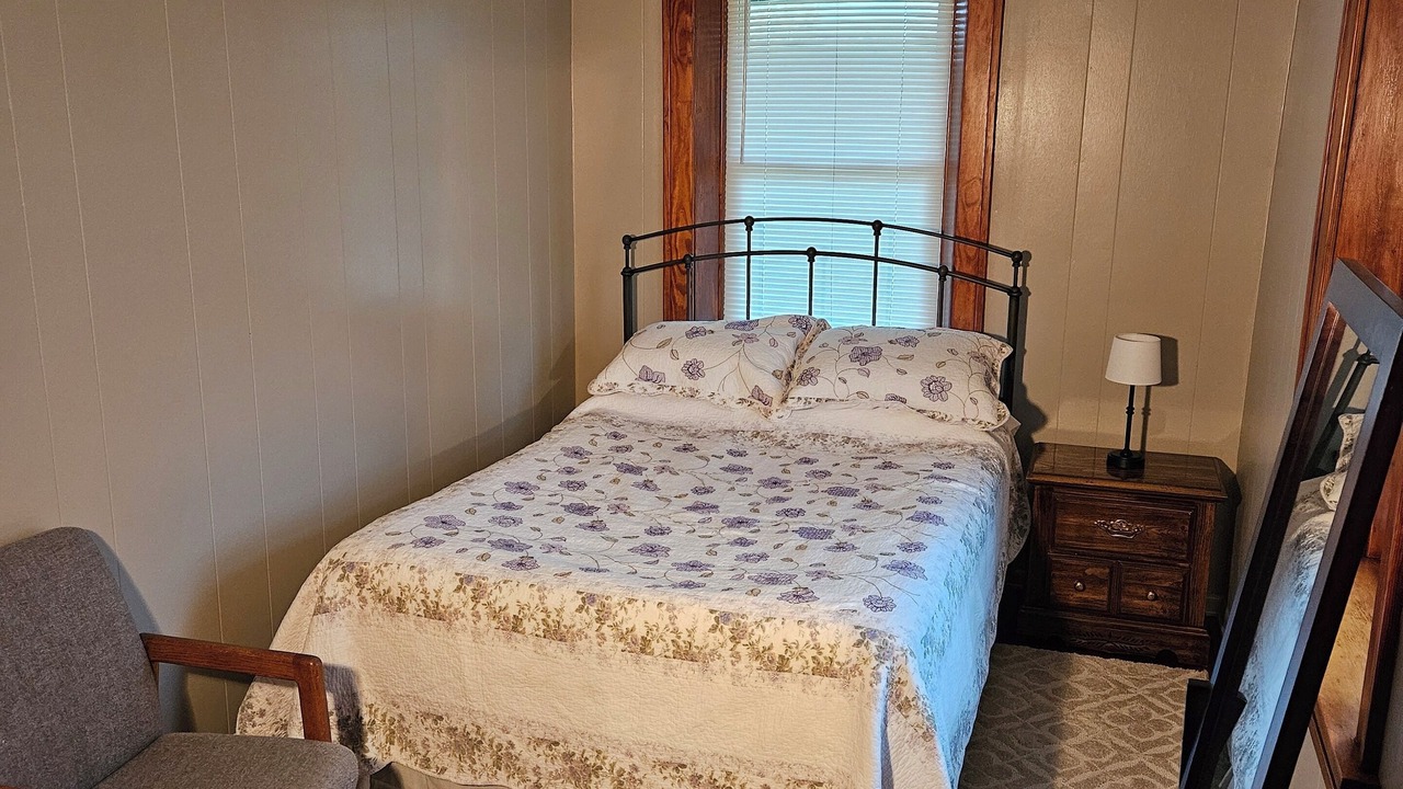 Photo of Bedroom in Pilot Grove