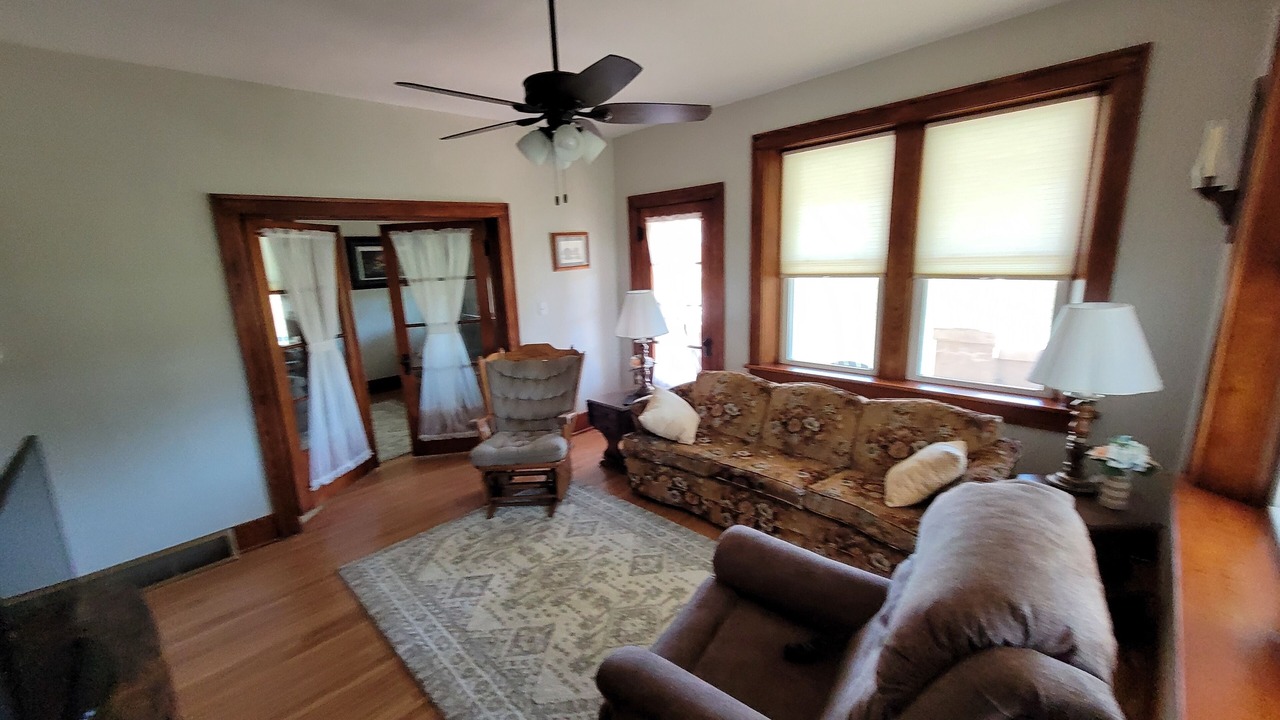 Photo of Livingroom in Pilot Grove