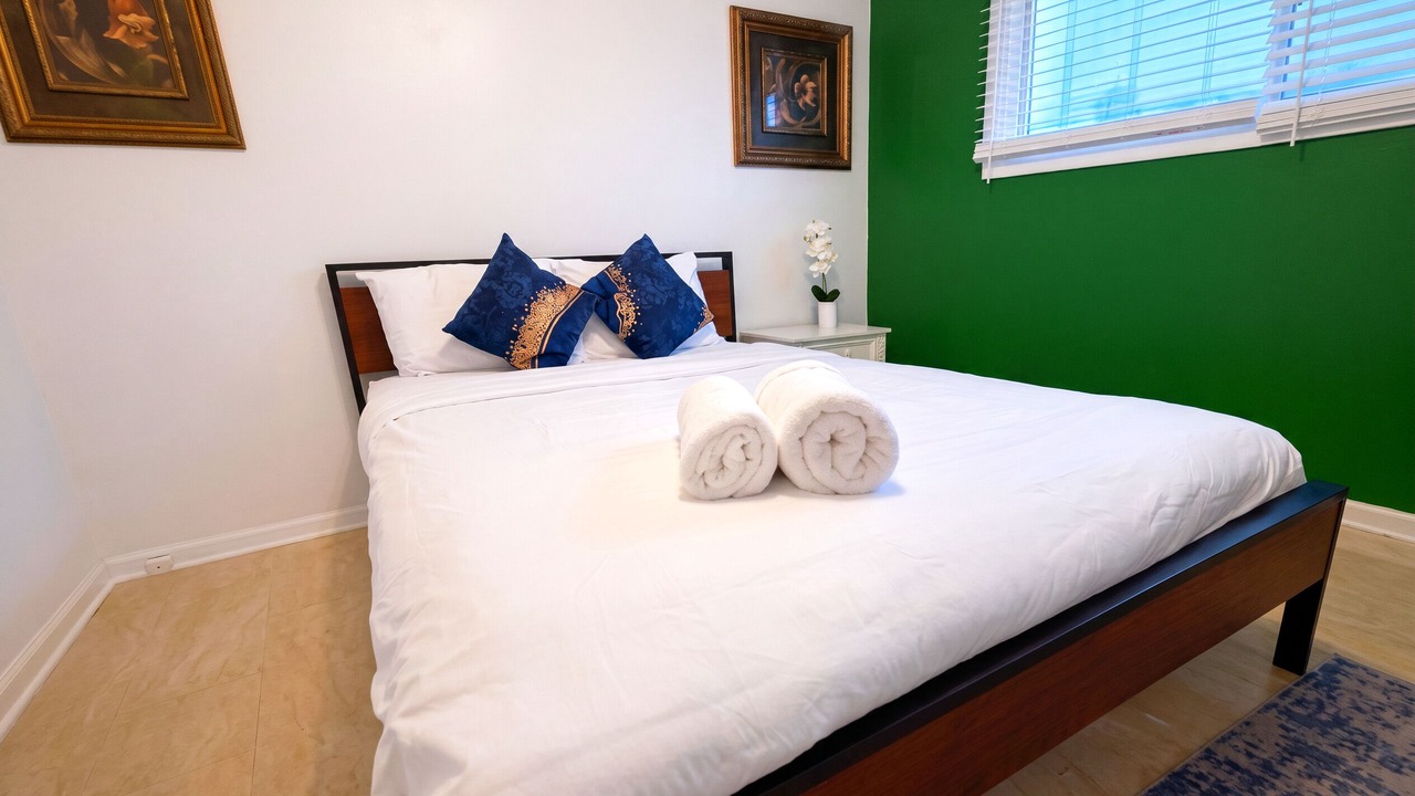 Photo of Bedroom in Wheeling
