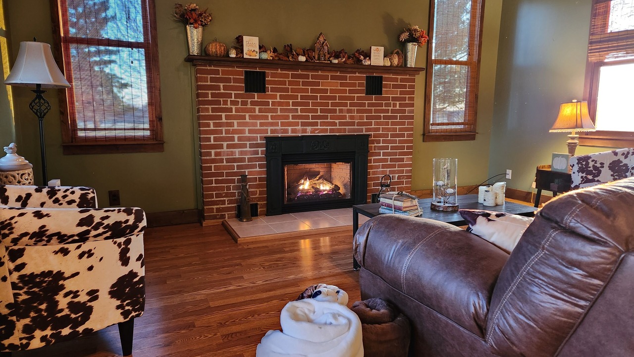 Photo of Livingroom in Michael