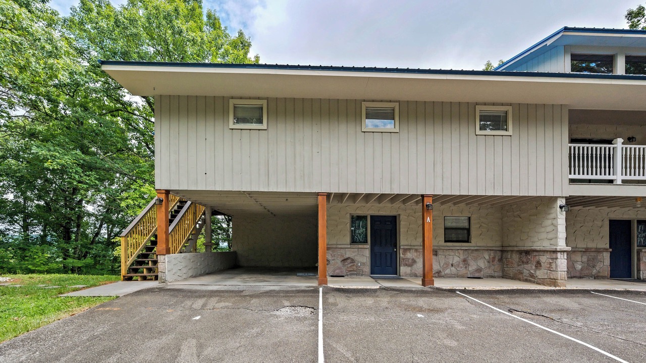 Photo of Outdoor in Caton