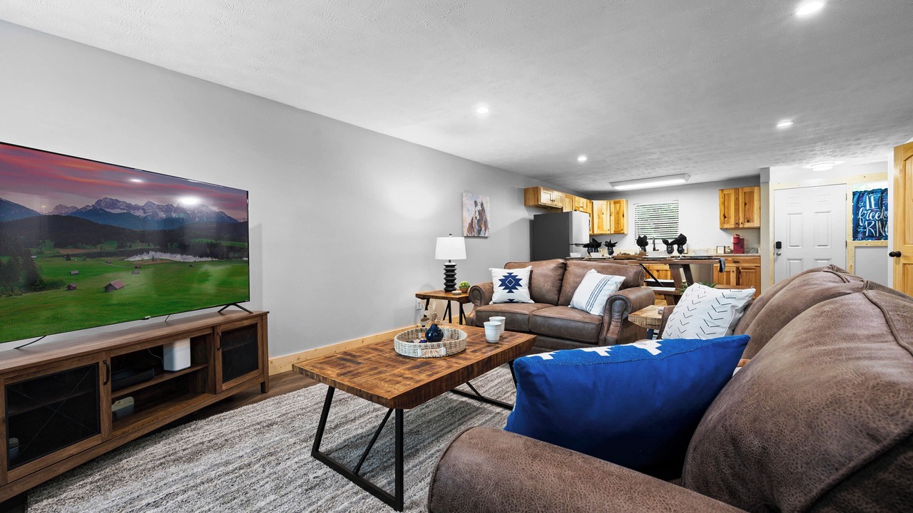 Photo of Livingroom in Caton