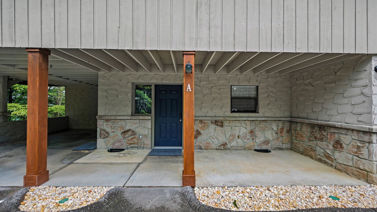 Photo of Outdoor in Caton