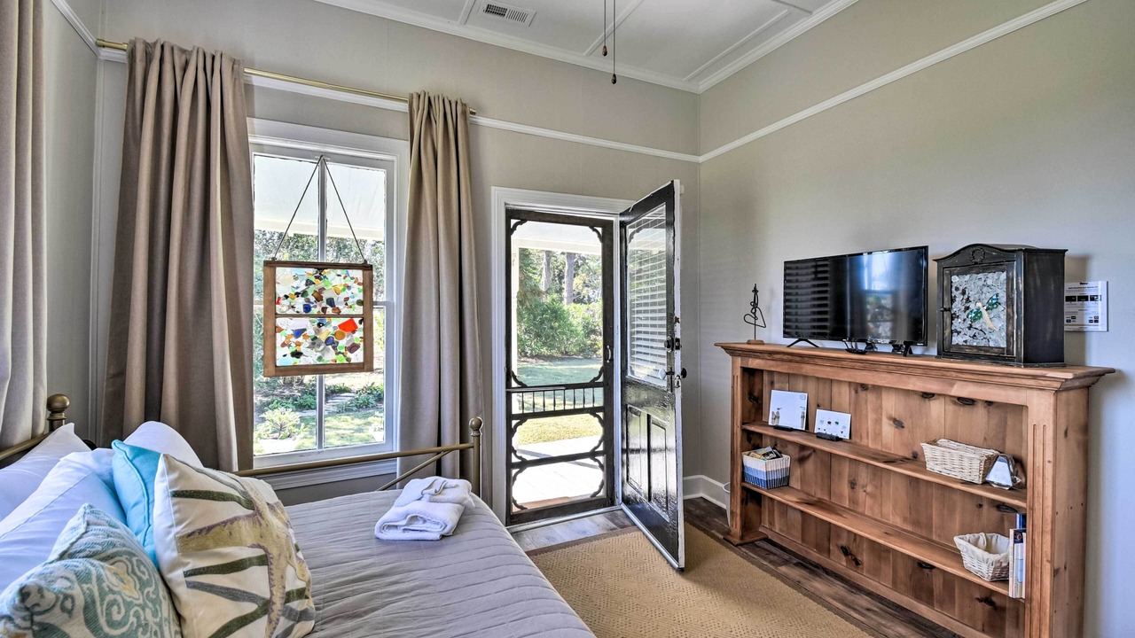 Photo of Bedroom in Currituck