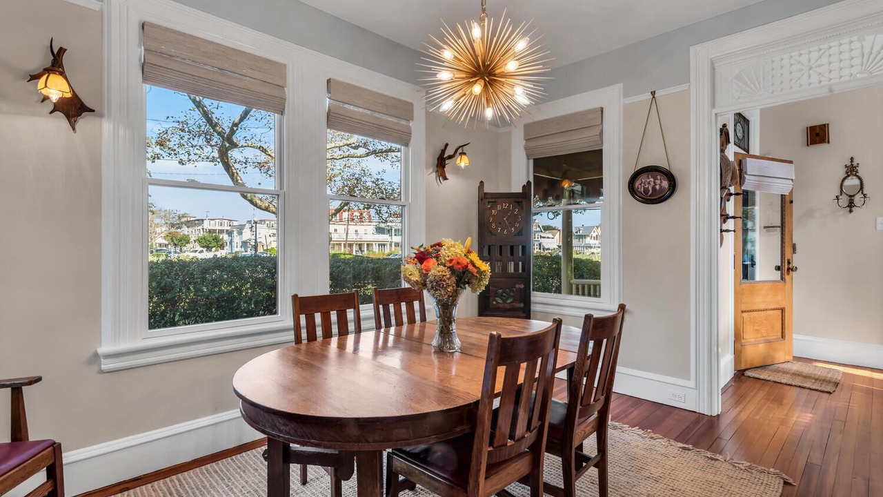 Photo of Livingroom in Ocean Grove
